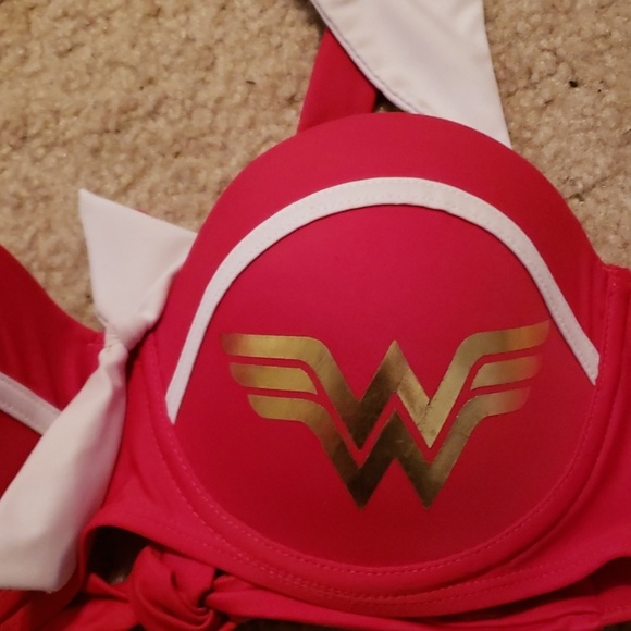 Swim top - Picture 2 of 2